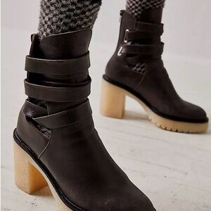 Free People Jesse Cut Out Boots
